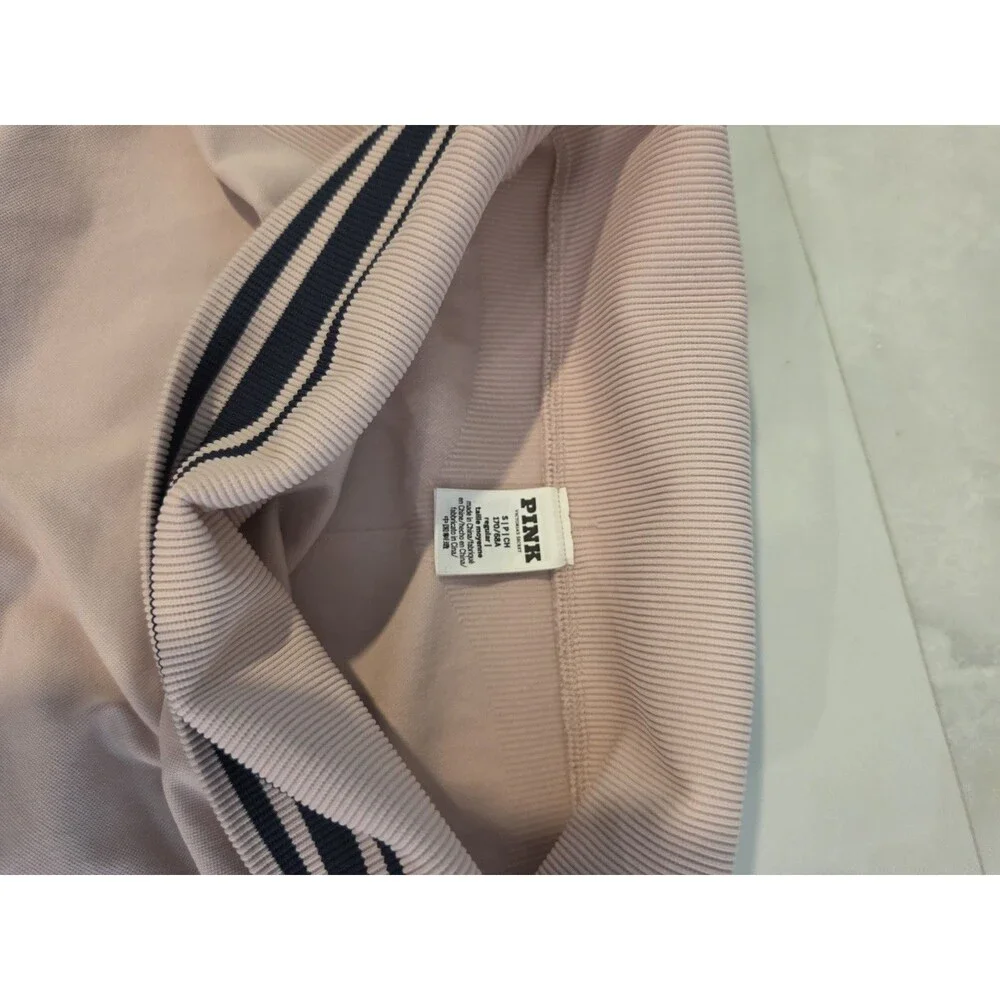 Victorias Secret pink by